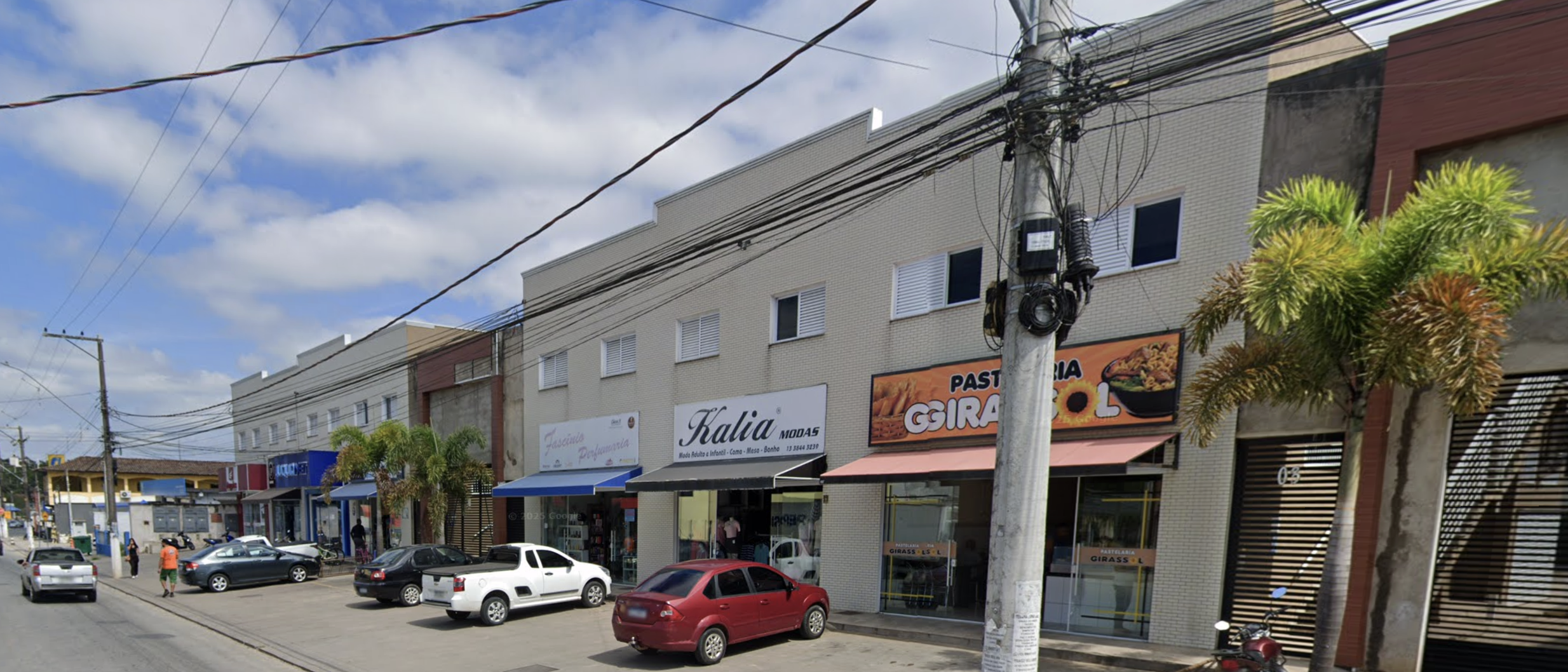 Kalia Modas de Juquiá Provoca Frenesi com Regatas a R$19,90